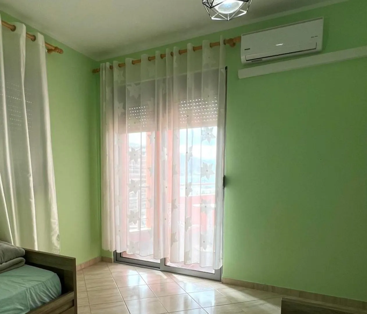 アパート Siarapartment Vlorë